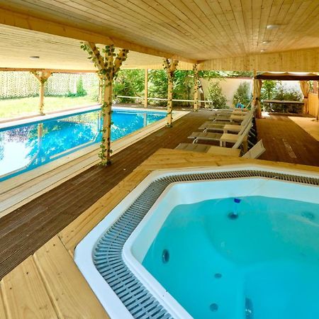 Therme Airport Resort Corbeanca Eksteriør billede